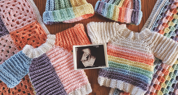  | Anna Nusslock had crocheted two rainbow hats sweaters and blankets for the twins she was expecting when her water broke at fifteen weeks | MR Online